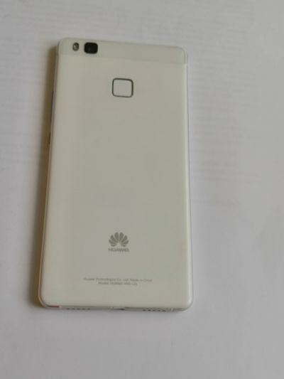 Лот: 11615255. Фото: 1. Huawei P9 lite. Смартфоны