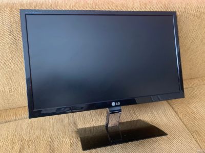 Лот: 17338369. Фото: 1. LG Flatron E2260. ЖК-мониторы