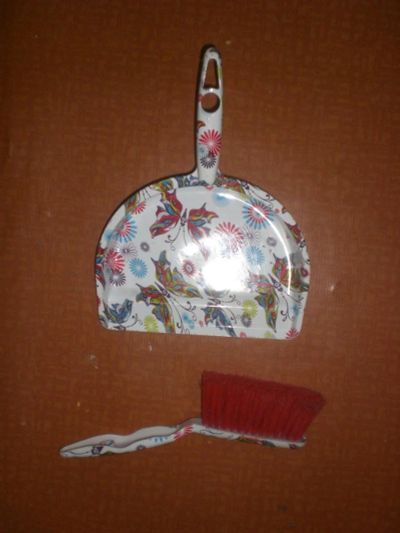 Лот: 9615085. Фото: 1. совок и щетка. Инвентарь для уборки