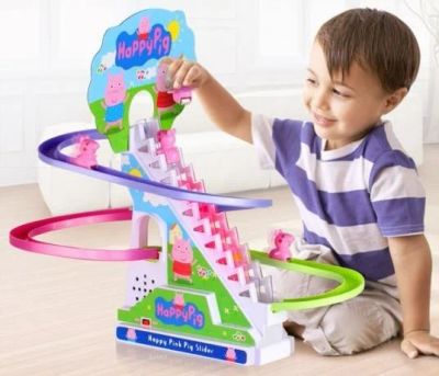 Лот: 10545473. Фото: 1. Игровой набор, свинки Peppa едут... Развивающие