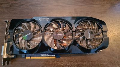 Лот: 15948524. Фото: 1. Gigabyte GTX 670 2Gb. Видеокарты