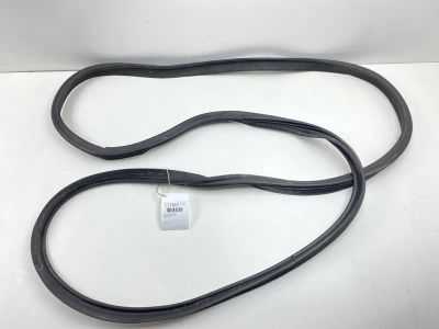 Лот: 25529318. Фото: 1. Уплотнитель багажника Audi A5... Кузов