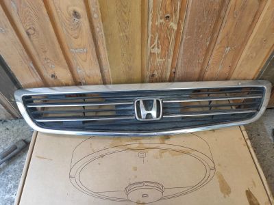 Лот: 17832838. Фото: 1. Решётка радиатора Honda odyssey. Кузов