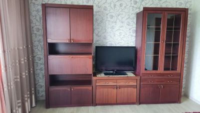 Лот: 25589656. Фото: 1. Шкафы с баром и стеклянными дверцами... Шкафы, шкафы-купе
