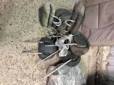 Лот: 16751287. Фото: 1. Подголовники от Mercedes. Салон
