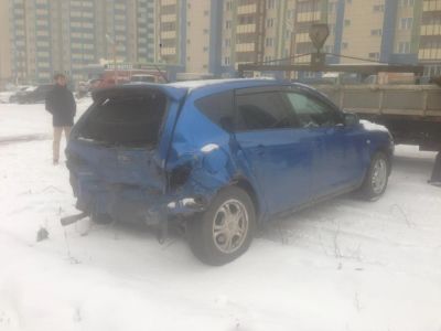 Лот: 8419375. Фото: 1. Mazda axela. Автомобили
