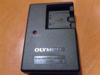Лот: 220314. Фото: 1. зарядное у\во olympus li-40c. Зарядные устройства, блоки питания для бытовой техники