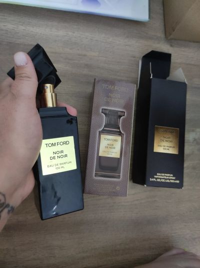 Лот: 23003385. Фото: 1. Tom Ford Noir De Noir/100 мл/EAU... Унисекс парфюмерия