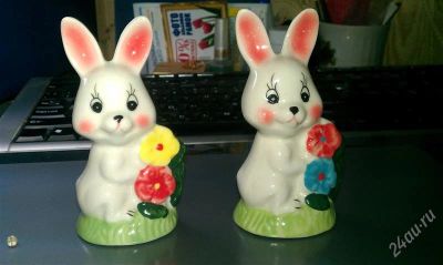 Лот: 1820116. Фото: 1. Набор из двух заек - солонка и... Другое (посуда, кухонная утварь)