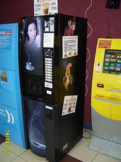 Лот: 842583. Фото: 1. 2 кофейных автомата Vista с местами... Другое (готовый бизнес)