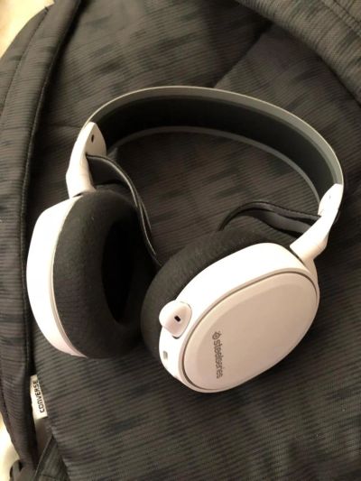 Лот: 11654364. Фото: 1. Наушники Steelseries arctis 7. Наушники, гарнитуры