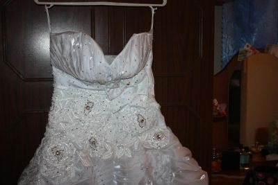 Лот: 6077388. Фото: 1. Свадебное платье (р 46-48) Обмен. Свадебные платья