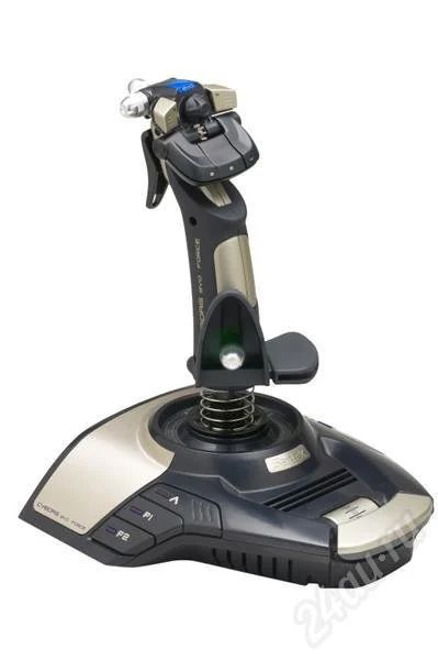 Лот: 293158. Фото: 1. Джойстик Saitek Cyborg Evo Force. Рули, джойстики