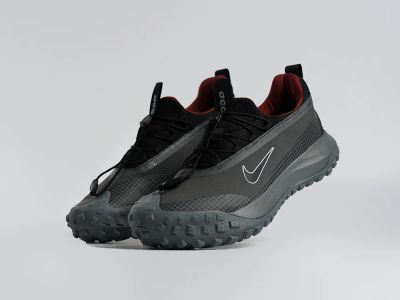 Лот: 25407211. Фото: 1. Кроссовки Nike ACG Mountain Fly... Кеды, кроссовки, слипоны