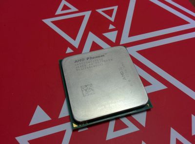 Лот: 7528093. Фото: 1. AMD Phenom X4 9550 - HD9550WCJ4BGH. Процессоры