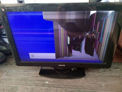 Лот: 7650084. Фото: 1. Продам ЖК телевизор Philips 32... Телевизоры