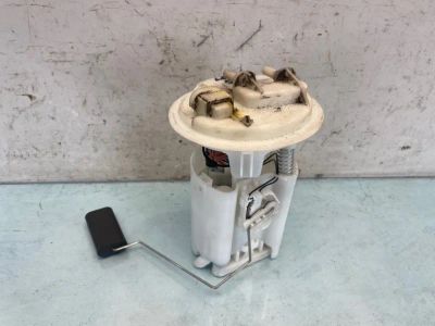 Лот: 24240504. Фото: 1. насос топливный Renault Logan... Топливная система