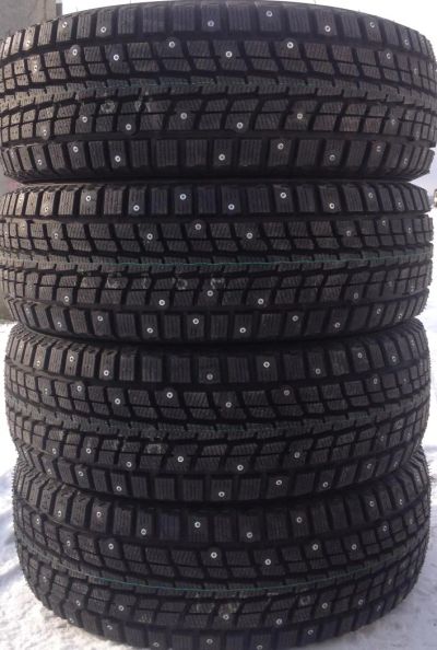 Лот: 6210559. Фото: 1. Шины 205/65 R15 Dunlop Winter... Шины