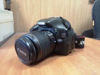 Лот: 6360235. Фото: 1. Canon EOS 600D Kit 18-55 is II... Цифровые зеркальные