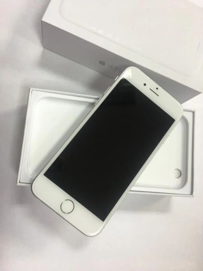 Лот: 9101258. Фото: 1. iPhone 6 Silver 16GB. Смартфоны