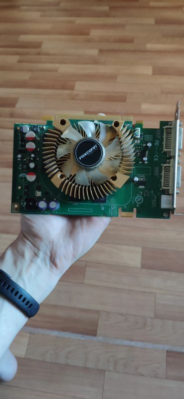 Лот: 24864580. Фото: 1. Видеокарта geeforce gt8600. Видеокарты