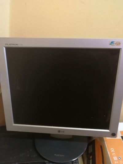 Лот: 17322548. Фото: 1. Lg flatron L1730S неисправный. ЖК-мониторы