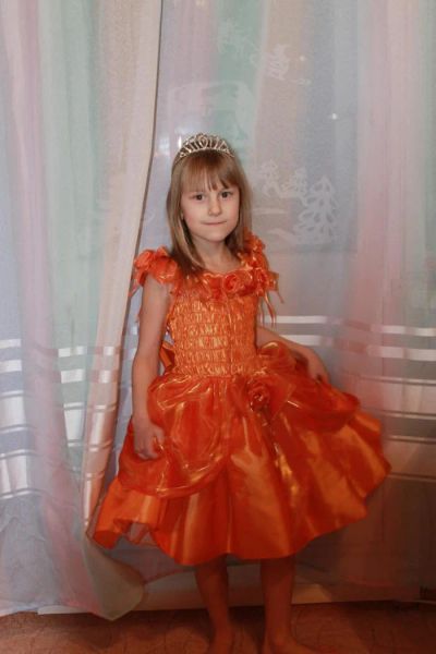 Лот: 7431669. Фото: 1. Платье праздничное. Рубашки, блузки, водолазки