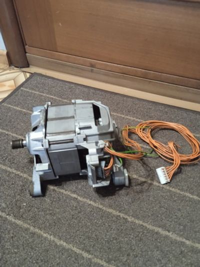 Лот: 25898862. Фото: 1. Эл. Двигатель бу. Запчасти для остальной бытовой техники