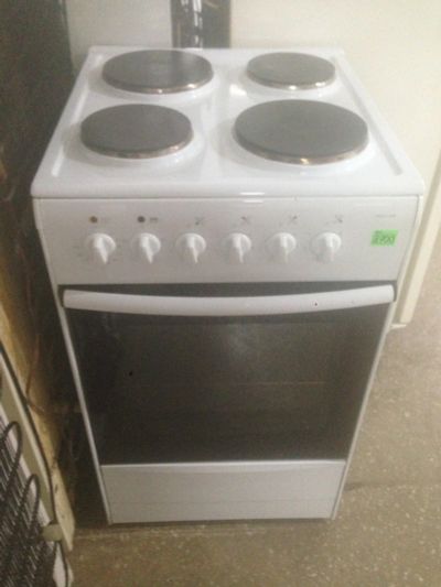 Лот: 12424563. Фото: 1. Продам плиту БУ. 3 года. Плиты, духовые шкафы, варочные поверхности