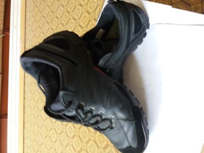 Лот: 11821809. Фото: 1. Кросовки Adidas 45 разм. б/у. Кеды, кроссовки, слипоны
