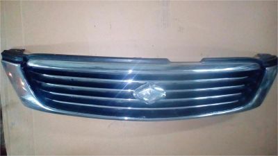 Лот: 10243358. Фото: 1. хром решетка радиатора toyota... Кузов