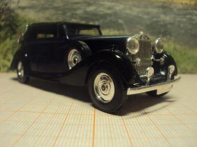 Лот: 6651153. Фото: 1. solido rolls royce phantom 3 1939. Автомоделизм