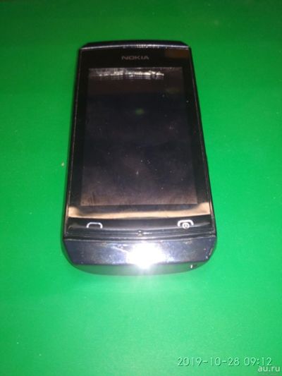 Лот: 14914537. Фото: 1. Nokia Asha 305 ( RM-766 ). Кнопочные мобильные телефоны