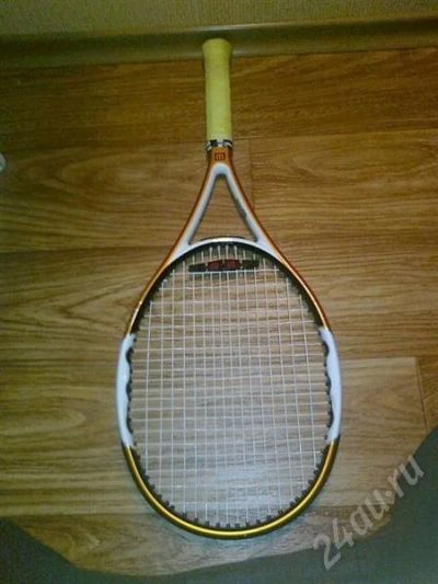 Лот: 702900. Фото: 1. Ракетка WILSON NCOURT (скинул... Мячи, ракетки, шайбы, клюшки