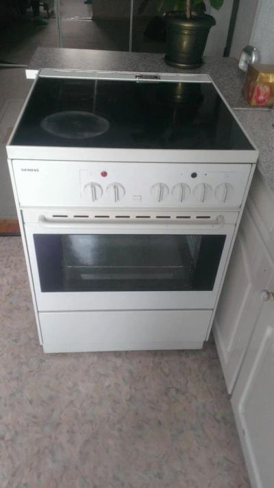 Лот: 3825042. Фото: 1. плита с духовкой. Плиты, духовые шкафы, варочные поверхности