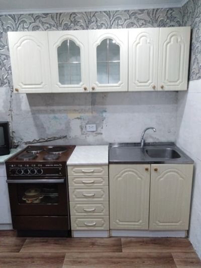 Лот: 18299636. Фото: 1. Кухонный гарнитур. Кухонные гарнитуры