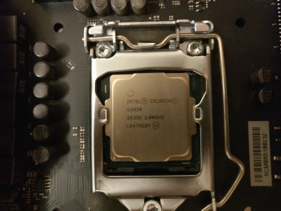 Лот: 12827233. Фото: 1. Процессор Intel Celeron G3930... Процессоры