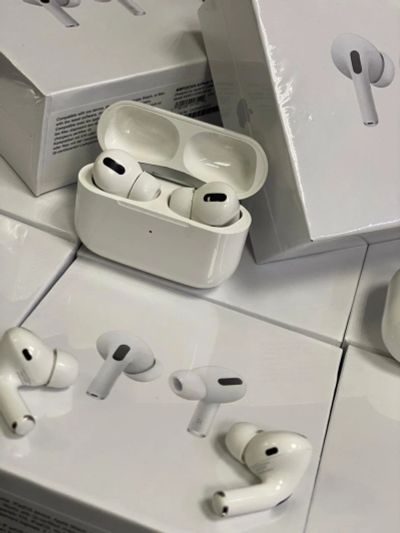 Лот: 16602599. Фото: 1. Apple AirPods Pro. Красноярск