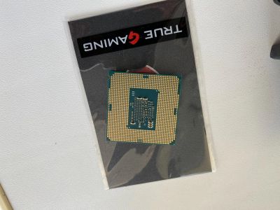 Лот: 17832067. Фото: 1. Процессор intel celeron g3930. Процессоры