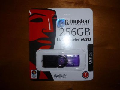 Лот: 3560486. Фото: 1. Флешка НА 256 ГБ. USB-флеш карты