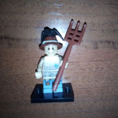Лот: 15207066. Фото: 1. Лего LEGO минифигурка "Пугало". Игровые наборы