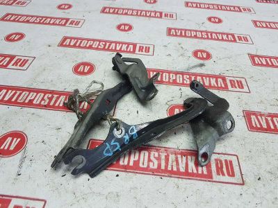 Лот: 20895806. Фото: 1. Петля капота Mazda Axela BK5P... Кузов