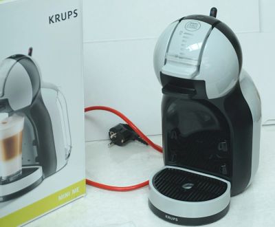 Лот: 20326943. Фото: 1. Кофеварка капсульная Krups Nescafe... Чайники, кофемашины, кулеры