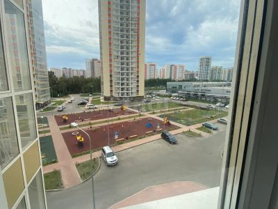 Лот: 25298988. Фото: 1. 2-комн. квартира , Красноярск... Квартиры, студии