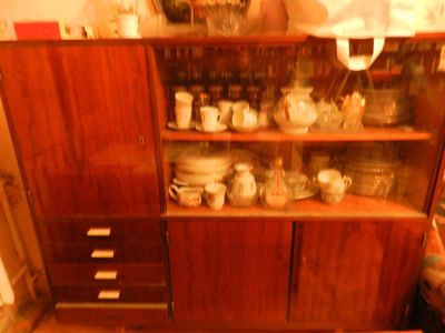 Лот: 3456228. Фото: 1. Отдам сервант крепкий советский. Гостиные, стенки, горки