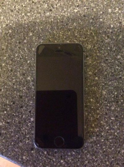 Лот: 9484056. Фото: 1. Продам IPhone 5S. Смартфоны