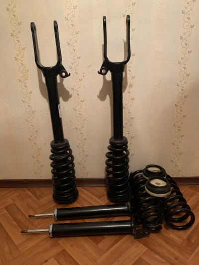 Лот: 19999507. Фото: 1. Пружинные стойки. Mercedes GL... Ходовая, подвеска, рулевое управление