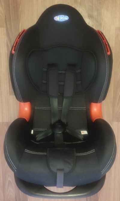 Лот: 17880372. Фото: 1. Детское автокресло с isofix KidsPraim. Детские автокресла