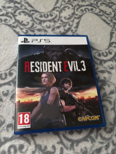Лот: 25439676. Фото: 1. Resident evil 3 Remake PS5. Игры для консолей