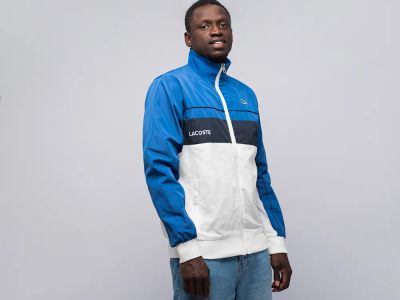 Лот: 20256227. Фото: 1. Ветровка Lacoste. Верхняя одежда
